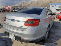 Ford Taurus